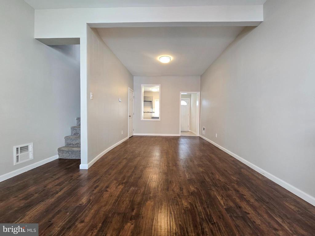 Residential in PHILADELPHIA 4