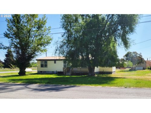 710 N Mill St, Joseph, OR, 97846-8520 | Card Image