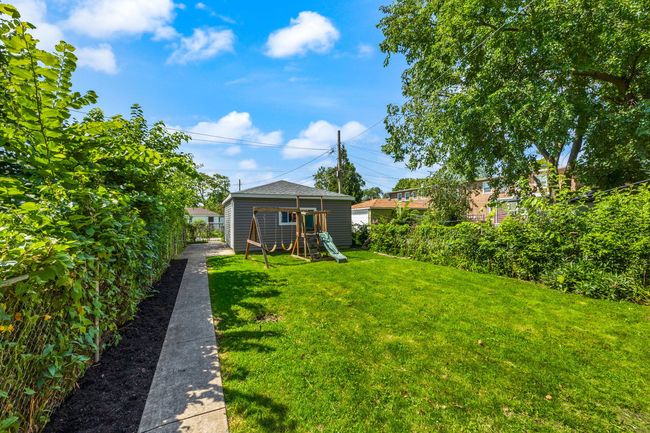 9178 S Burnside Ave, Townhouse with 2 bedrooms, 1 bathrooms and null parking in CHICAGO IL | Image 17
