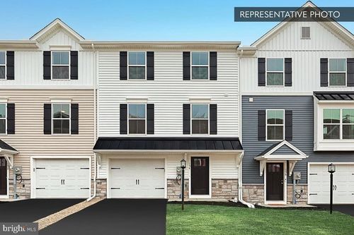 lot-1105-1049 Ellie Ln W, Harrisburg, PA, 17112-2438 | Card Image