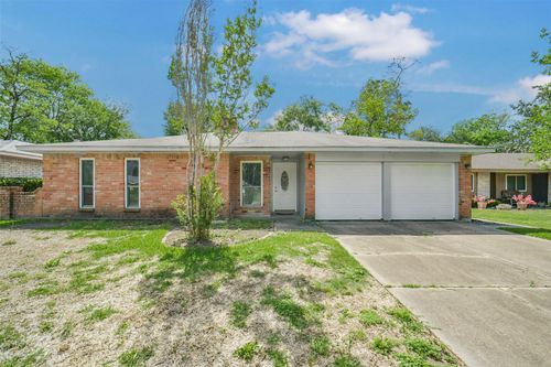 4439 Reynaldo Dr, Spring, TX, 77373-6827 | Card Image