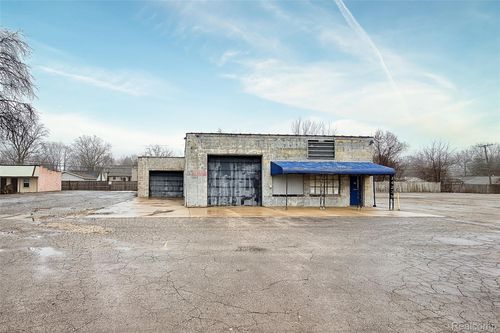 14239 Telegraph Rd, Taylor, MI, 48180-4656 | Card Image