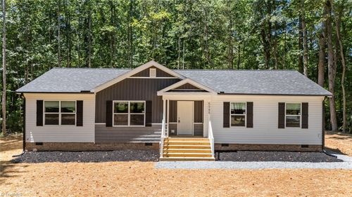 5085 Beulah Ln, Kernersville, NC, 27284-7388 | Card Image