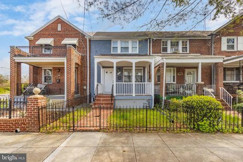 1422 18th St Se, WASHINGTON, DC, 20020-6812 | Card Image