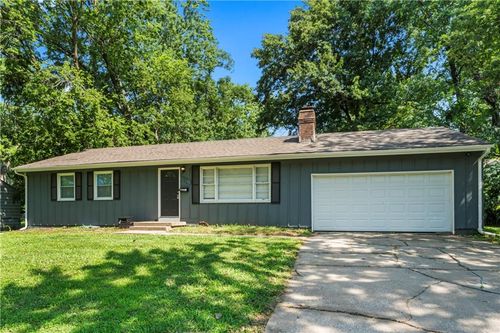 9704 E 68th Ter, Raytown, MO, 64133-5932 | Card Image