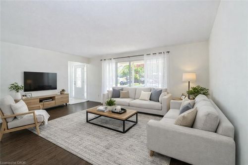 1093 Parthia Cres, Mississauga, ON, L4Y2L3 | Card Image