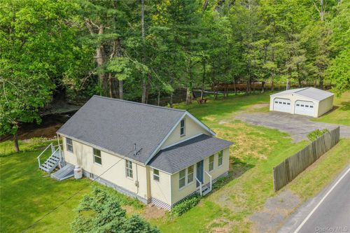 755 Glasco Tpke, Saugerties, NY, 12477-3312 | Card Image