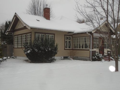 1048 Linwood Ave, Saint Paul, MN, 55105-3251 | Card Image