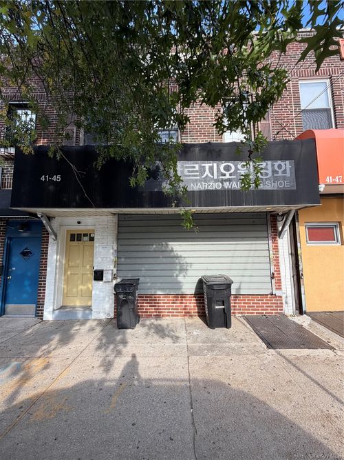 41-45 150th St, Flushing, NY, 11355-1023 | Card Image