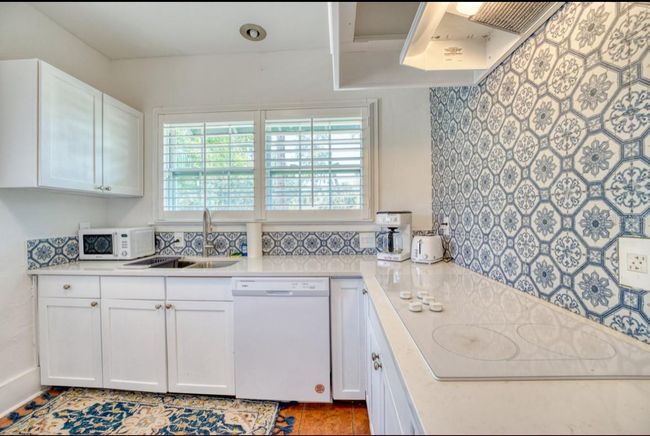 2002 Central Ave, House other with 2 bedrooms, 1 bathrooms and null parking in Sarasota FL | Image 22