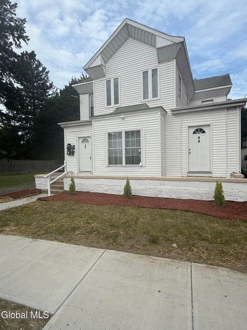 44 2nd Ave Avenue, Troy, NY, 12180 | Card Image