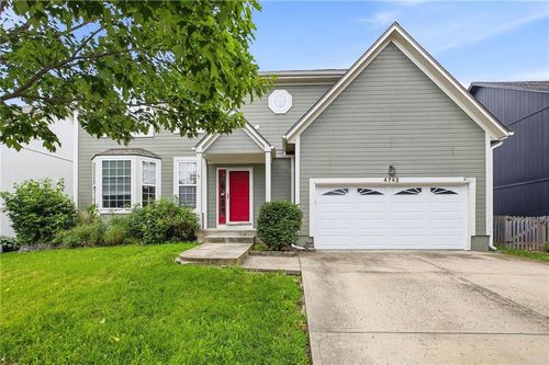 4742 Mund Rd, Shawnee, KS, 66218-9442 | Card Image