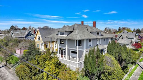 1200 W Holly St, Bellingham, WA, 98225-2927 | Card Image