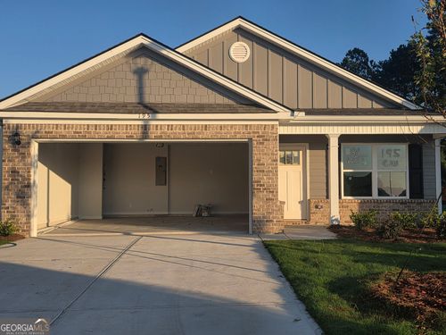 31-195 Charlie Way, Winder, GA, 30680-7366 | Card Image