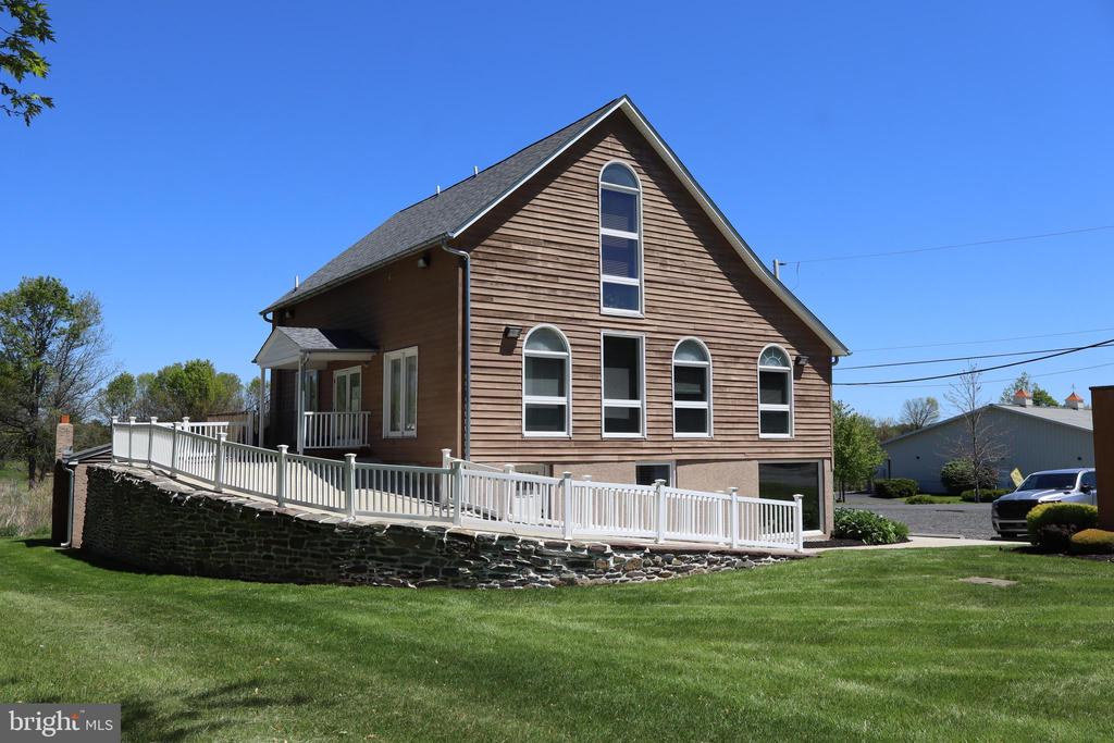 Commercial Lease in OTTSVILLE 3