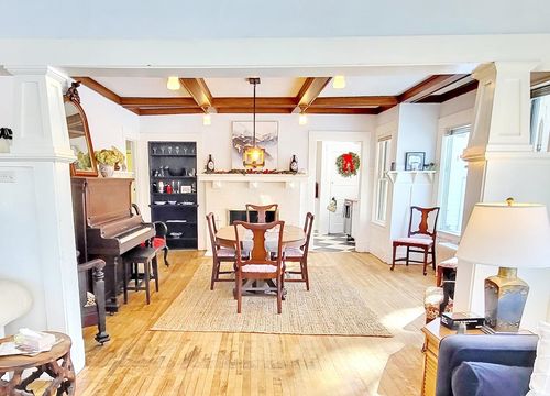 2480 Main St, Bethlehem, NH, 03574-4916 | Card Image