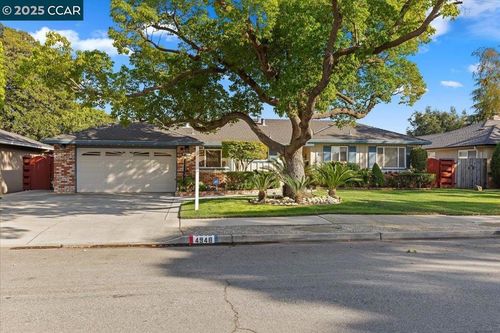 4948 Norris Rd, Fremont, CA, 94536-7123 | Card Image