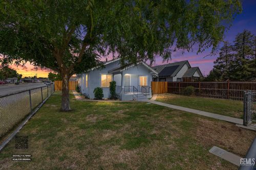 446 N Ray Street, Bakersfield, CA, 93308 | Card Image