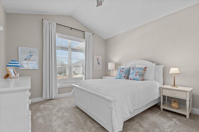 7865 E Stone Ridge Dr, Condo with 3 bedrooms, 3 bathrooms and null parking in Lannon WI | Image 13
