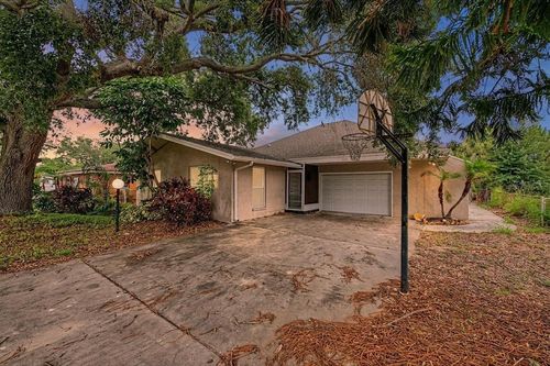 1647 Summerdale Drive S, CLEARWATER, FL, 33764 | Card Image