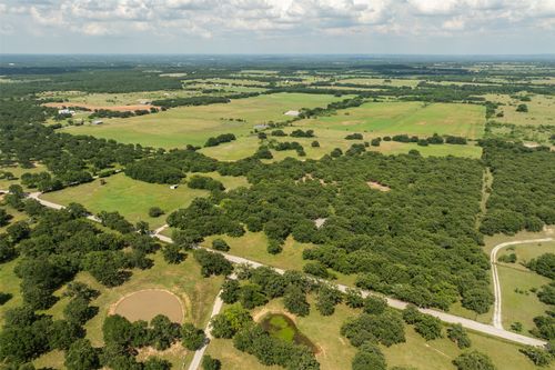 957 County Road 1886, Sunset, TX, 76270-3720 | Card Image