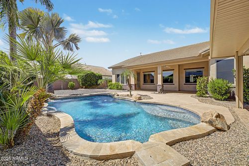 7939 W Sands Dr, Peoria, AZ, 85383-2187 | Card Image