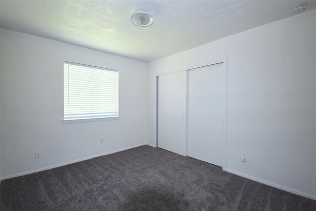 18811 Pine Trace Ct, House other with 3 bedrooms, 2 bathrooms and 2 parking in Humble TX | Image 23