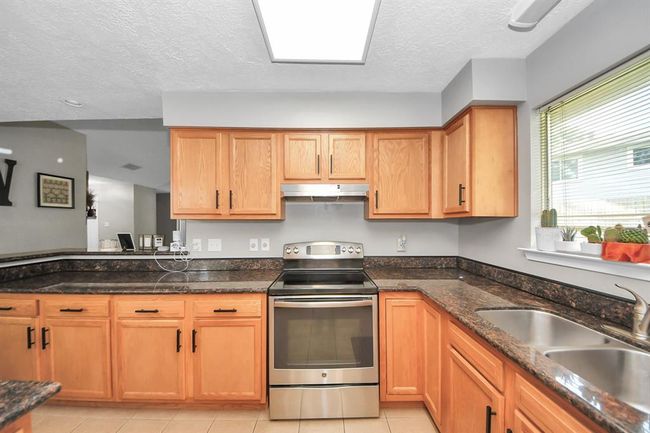4515 Dawn Creek Ln, House other with 3 bedrooms, 2 bathrooms and 2 parking in Spring TX | Image 12