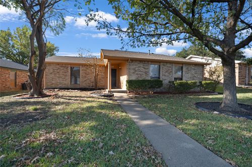 4601 Las Hadas, Mesquite, TX, 75150-1947 | Card Image