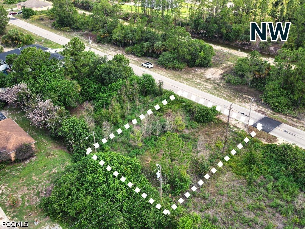 Land in Lehigh Acres 4
