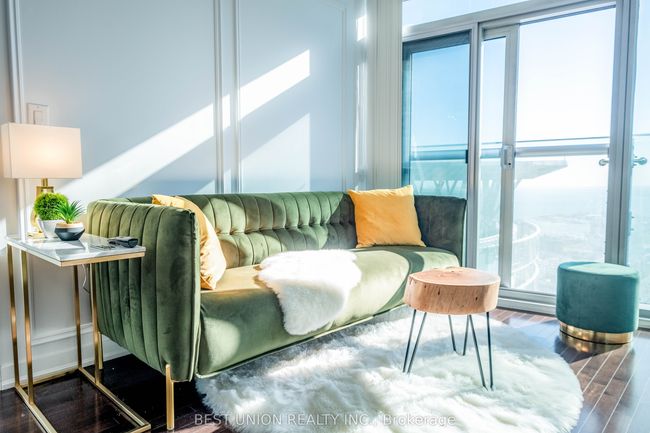 6406 - 14 York St, Condo with 2 bedrooms, 1 bathrooms and 1 parking in Toronto ON | Image 26