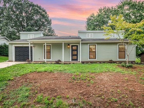 105 Gower Rd, Spartanburg, SC, 29303-4006 | Card Image