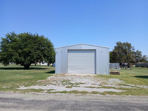 208 N Ada St, Granite, OK, 73547-9213 | Card Image