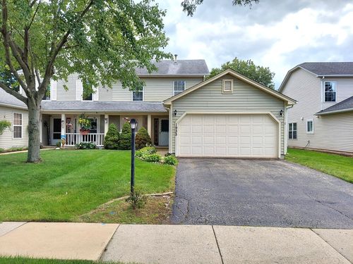1935 Appaloosa Dr, Naperville, IL, 60565-6702 | Card Image