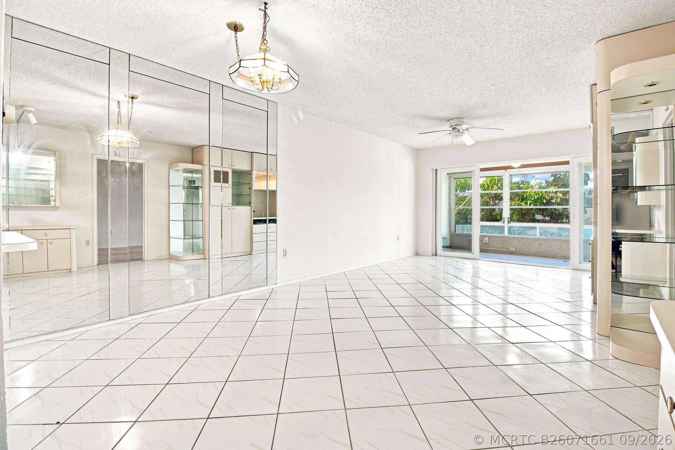 Residential in Tamarac 5
