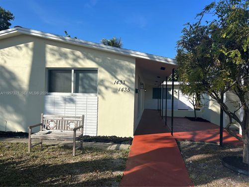 2-1435 Ne 22nd St, Wilton Manors, FL, 33305-2318 | Card Image
