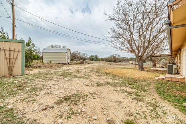 433 Private Rd 2205, House other with 3 bedrooms, 2 bathrooms and 2 parking in Sonora TX | Image 29