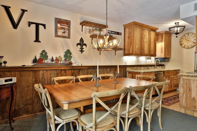627 Glen Rd, House other with 4 bedrooms, 2 bathrooms and null parking in Peru VT | Image 4