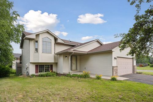 530 Fernwood Cir, Big Lake, MN, 55309-4504 | Card Image
