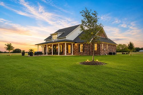 445 Lcr 424, Groesbeck, TX, 76642-2915 | Card Image
