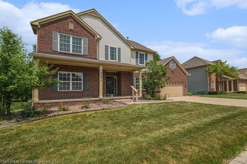 2106 Cattail Cir, Rochester Hills, MI, 48309-3864 | Card Image