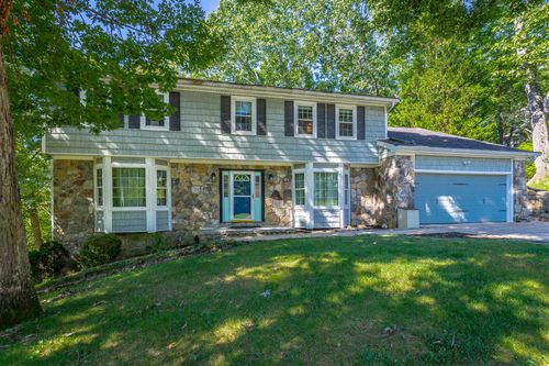 1808 Colonial Shores Dr, Hixson, TN, 37343-3411 | Card Image