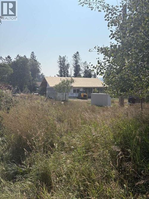 4764 Riverview Dr, Edgewater, BC, V0A1E0 | Card Image