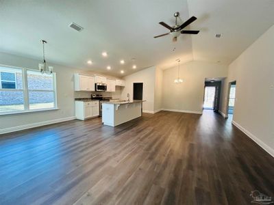 9B - 12119 Emerald Heights Ln, House other with 3 bedrooms, 2 bathrooms and 2 parking in Pensacola FL | Image 3