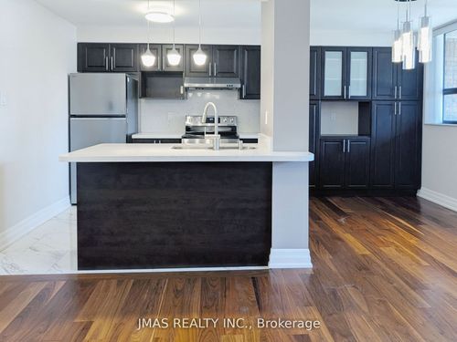635-60 St Patrick St, Toronto, ON, M5T2X5 | Card Image