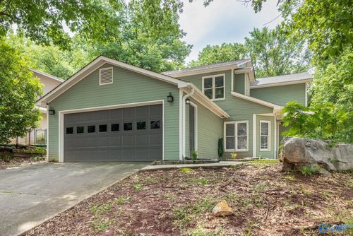 500 Carrsbrook Rd Se, Huntsville, AL, 35803-2290 | Card Image