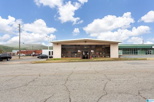 702 Wilmer Ave, Anniston, AL, 36201-5632 | Card Image