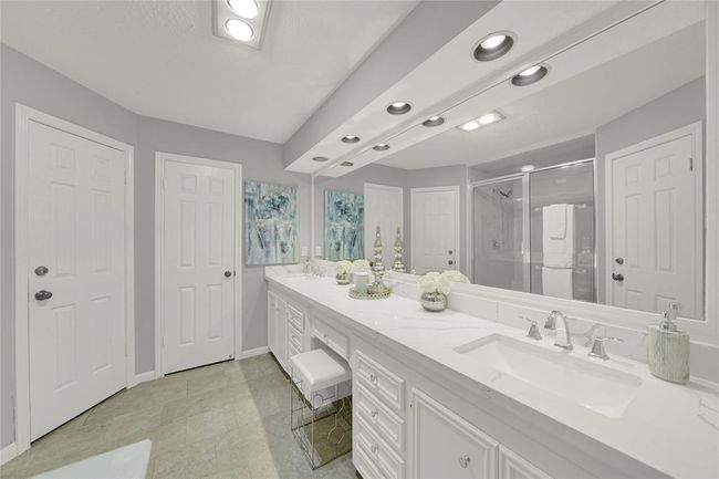 16111 Maplehurst Dr, House other with 4 bedrooms, 4 bathrooms and 2 parking in Spring TX | Image 7