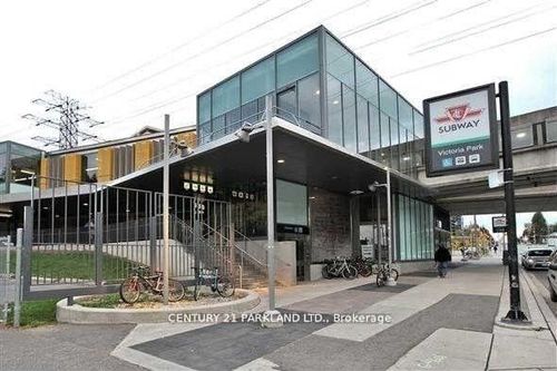 215-5 Massey Sq, East York, ON, M4C5L6 | Card Image