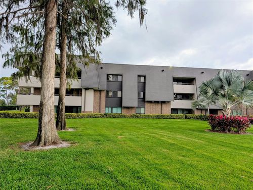 4-221-36750 Us Highway 19 N, PALM HARBOR, FL, 34684-1239 | Card Image